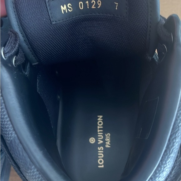 LV Rivoli Damier Graphite Sneakers Size 7 - Picture 4 of 4